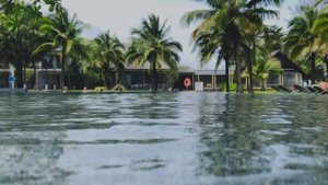 Отели Пхукета. The Sands Khao Lak by Katathani (обзор территории). Travel video