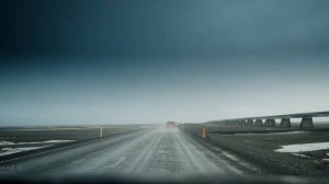 Расслабляющая дождливая поездка в Исландии | От Киркьюбайярклёйстюр до ледниковой лагуны