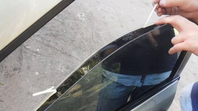 как правильно клеить съемную тонировку