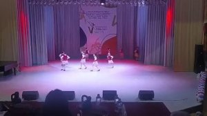 Белорусский танец младшенькие