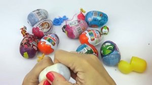 Открываем 18 киндер сюрпризов ищем игрушки