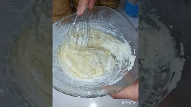 Очень лёгкий в приготовлении. А самое главное очень вкусный рецепт кекса. Без миксера. К чаю.