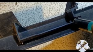 Качественный ремонт молдинга задней двери (полка багажника) Citroen C4 Grand Picasso G1