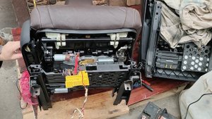 Подключение сидений от bmw на волгу 3102