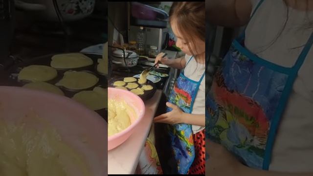 Приготовление венских вафель  в виде зверюшек