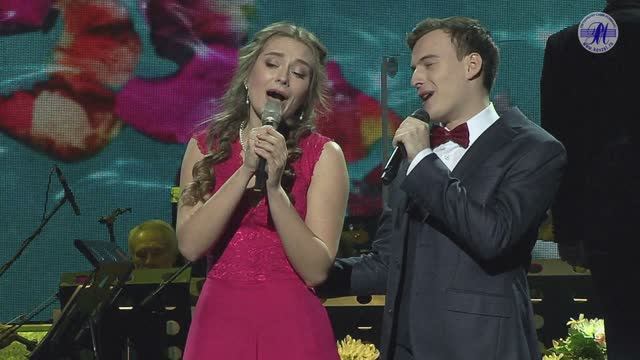 Елена КАЯДЖИ и Михаил ГЛЕКЕЛЬ «На лодке» ("ВЕСНА ПЕСНИ - 2019") смотреть онлайн