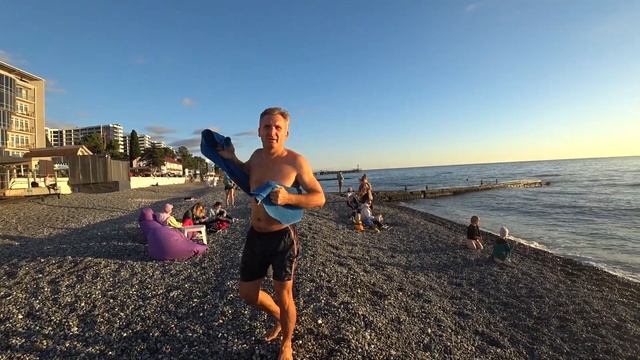 Адлер. Тепло. Отличная погода. Пляж Чайка. Набережная. Ещё Купаемся. Пляж Сочифорния. смотреть онлайн