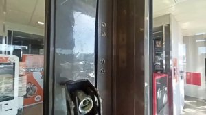 Установка 3D Alutech петель. Как заменить петли если поврежден профиль алюминиевой двери ПОДРОБНО