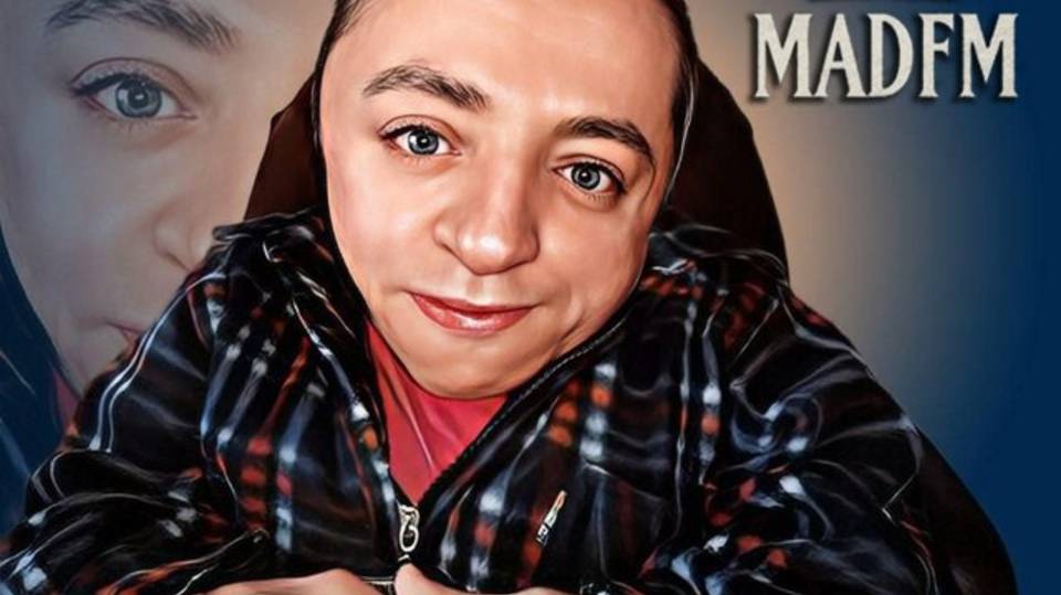 Дал интервью каналу MADFM смотреть онлайн