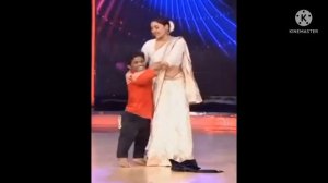 Funny Life Moments of Tall Indian Girls & Tiny Indian Men -1 | dwarf men  | tall woman short man