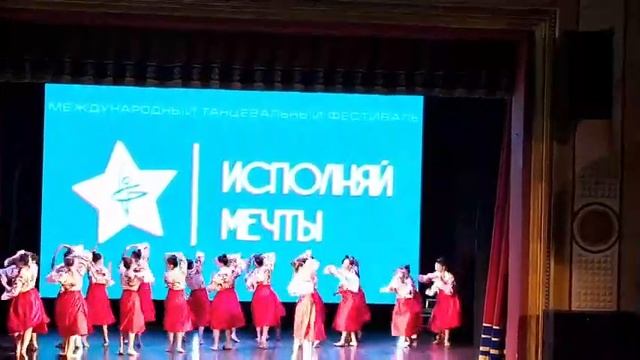 Иероглиф. Наш очередной эксперимент в стилизации народного танца. смотреть онлайн