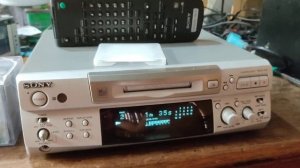 minidisc sony modelo MDS-S38.
