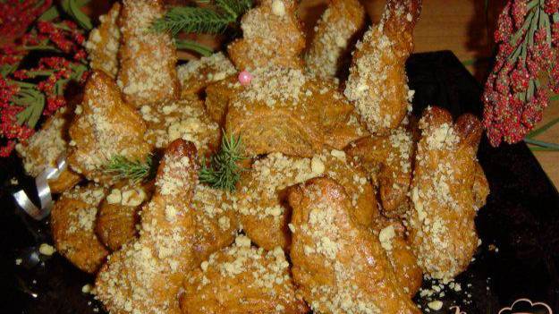 Рождественское печенье с медом и орехами Меломакарона