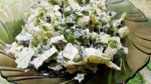 Салат с зеленым горошком