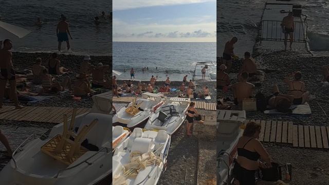 АДЛЕР. ПЛЯЖ ЧАЙКА. 4 СЕНТЯБРЯ. #пляжчайка. #beach. #море. смотреть онлайн