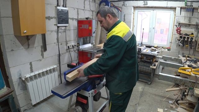 Выровнял столы фуговального станка. Купил поверочную линейку ШД 1000. смотреть онлайн