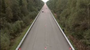 BMW M6 vs Jeep Grand Cherokee SRT 8