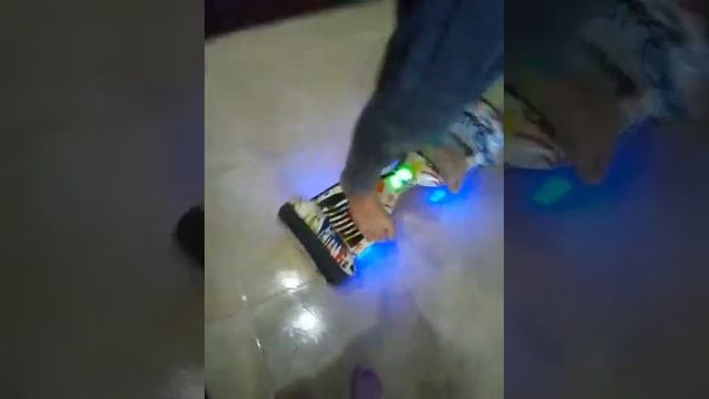 Обзор гарика графити с Willom123 и Kristi kis смотреть онлайн