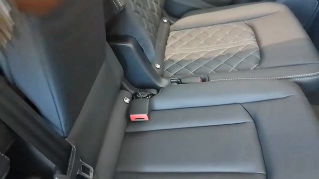 2022 Audi SQ7 500hp - Interior and Exterior Review.