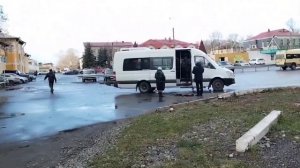 Шарья.Вокзальная площадь.