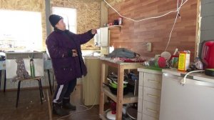 Доделываю потолки на кухне и кухонные шкафы на даче. (2023г)