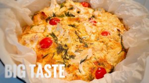 Справится любой! Запеканка из цветной капусты, курицы и томатов черри с укропом.