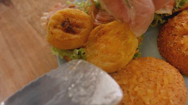 Tyr's Top Picks: Bizarre Foods from Around the World!