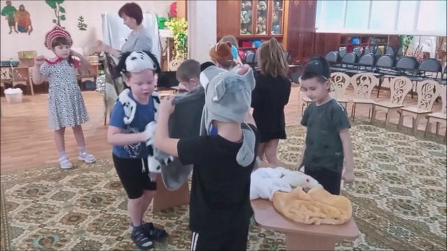 "Новый год глазами детей" в подготовительной группе смотреть онлайн