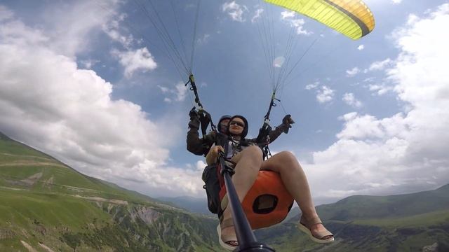 27072019ParaTourYes Gudauri, Georgia кавказ полет на параплане