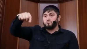 Усман Эльмурзаев: Ц1ин де фамили хьаэцар