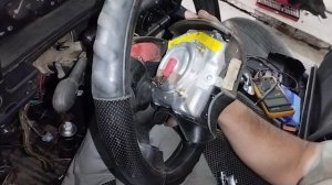 Снять подушку безопасности на Фольксваген volkswagen b3 b4 правильно