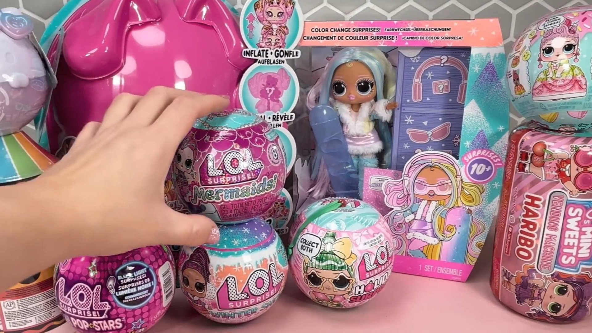 LOL SURPRISE Большая РАСПАКОВКА АСМР!КУКЛЫ ЛОЛ ТВИНС,ХЭЛЛОУ КИТТИ ,КРАЙОЛА,ЗИМНИЕ И Т.Д.. смотреть онлайн