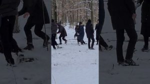 толпа на толпу