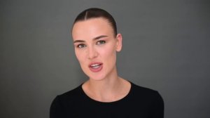 Александра Крюкова. Визитка.