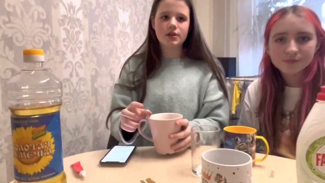 эксперимент про разную плотность жидкостей #енотырулят #поставьтепять