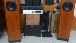 Test Bass Tannoy D300 vs Arcam One