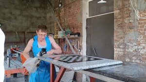 Гранитная столешница для шахматного стола