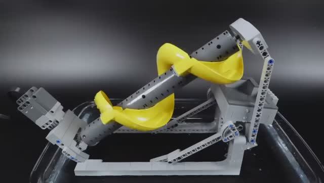 Автоматизация 7 водяных насосов Lego | Automating 7 Lego Water Pumps смотреть онлайн