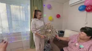 Едем в ДЕРЕВНЮ / Стало плохо в дороге / Реакция на подарок / Жизнь в России.