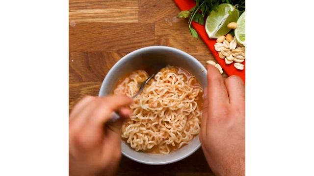 4 Instant Ramen Upgrades смотреть онлайн