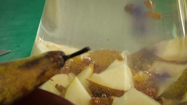 Старопанська кухня 3 Квас грушевий смотреть онлайн