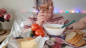 ГЕРМАНИЯ🇩🇪.УКРАИНСКИЕ🇺🇦БЕЖЕНЦЫ.ЗАЕДАЮ НЕ СТРЕСС...ВОСПОМИНАНИЯ