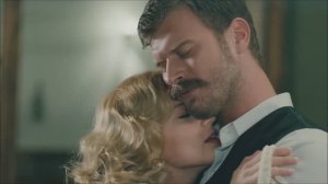 Осторожно, любовь! (15-я серия из клип-версии к турецкому сериалу "Курт Сеит и Александра").
