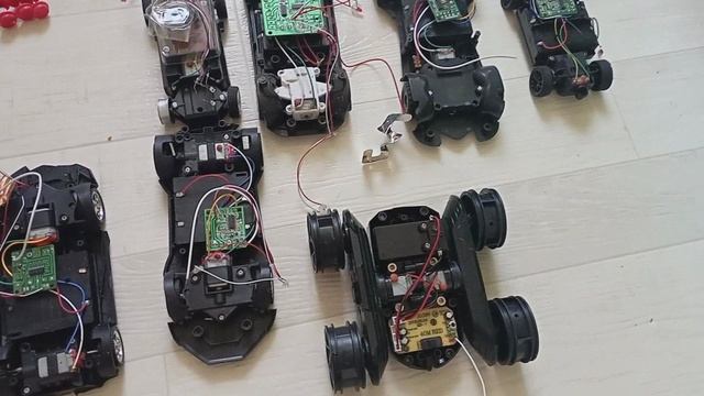 Игрушки на запчасти с барахолки. 30.12.2024