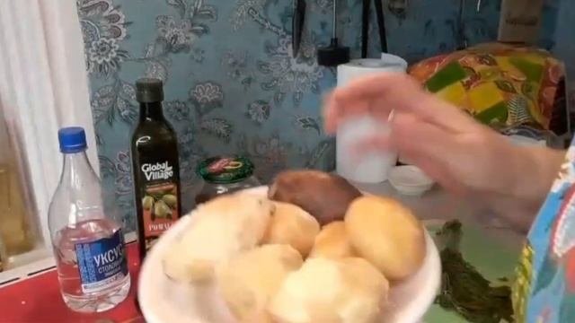 Наготовила , выпечка к чаю , пирог и салат