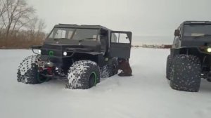 на вездеходах Тайпан по глубокому снегу