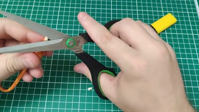 1Бриллиантовый узел из паракорда и финиш концов