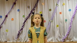 "Песенка крокодила Гены" муз., В. Шаинского, сл. А. Тимофеевского