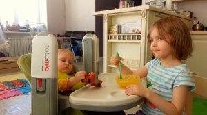 Маленькая Катя - ПОСАДИЛ ДЕД РЕПКУ miss Katie сама ведёт детский канал  - мисс катя tatamia