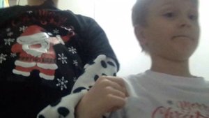 новогодний vlog с  Вупсенью покупайте наш новогодний мерч С наступающим новым годом//пупсень лайф